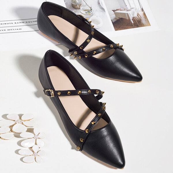 

Point Toe Rivet Decor Flats, Black