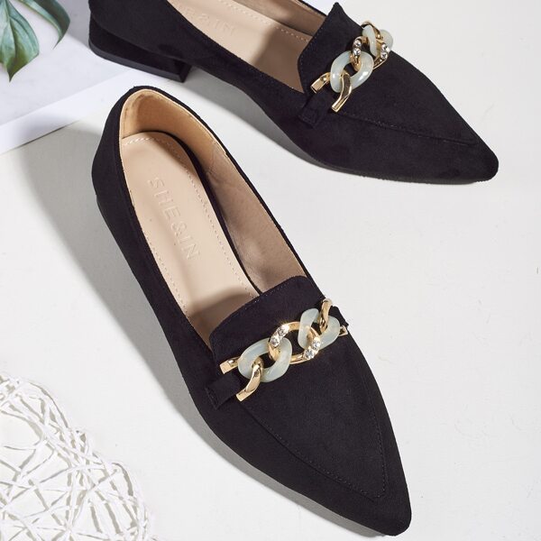

Point Toe Chain Decor Flats, Black