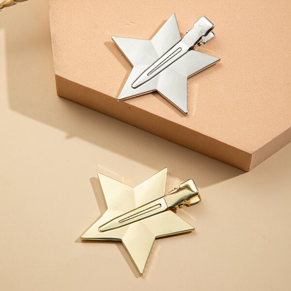 

2pcs Star Decor Hair Clip, Multicolor