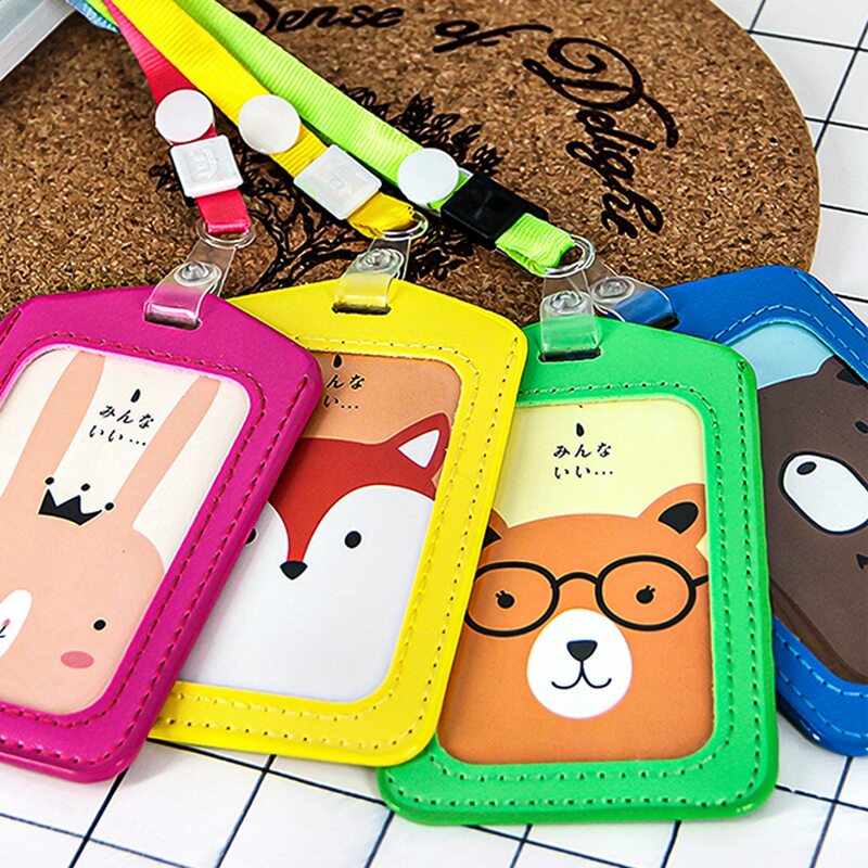 

1pc Cartoon Graphic Random Card Cover, Multicolor