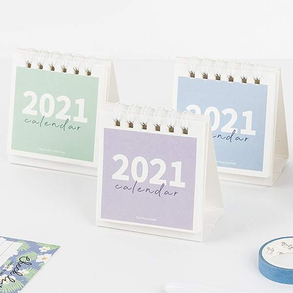 

1pc Random Mini 2021 Desk Calendar, Multicolor