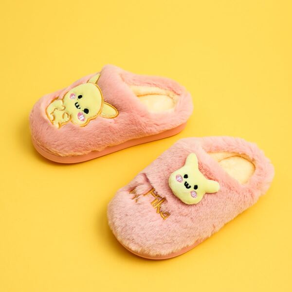 

Toddler Girls Cartoon Patch Fluffy Slippers, Pink