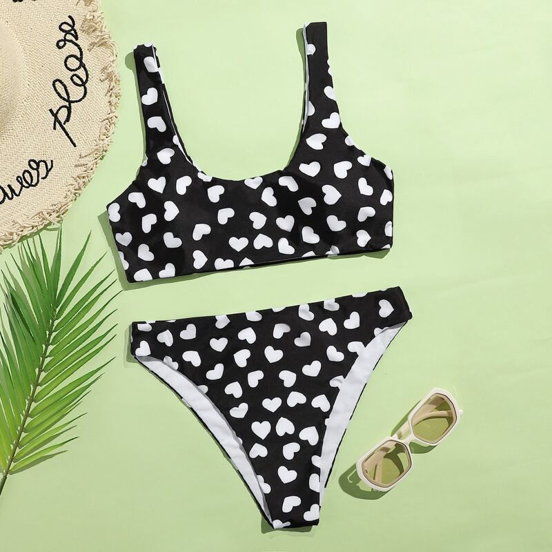 

Heart Print Scoop Neck Bikini Swimsuit, Black