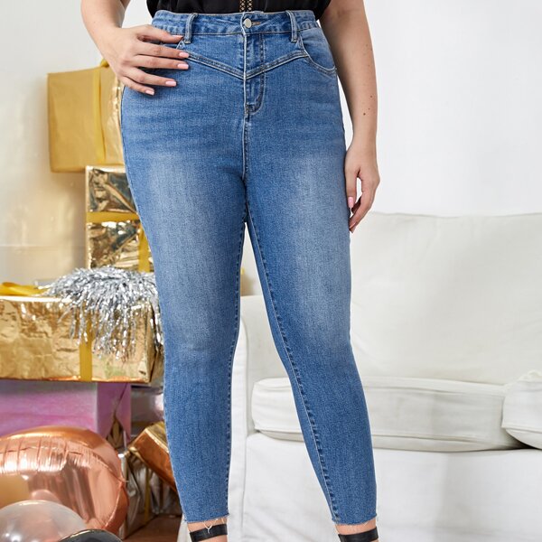 

Plus Push Up Bleach Wash Raw Hem Skinny Jeans, Medium wash