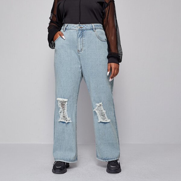 

Plus Ripped Detail Boyfriend Jeans, Light wash