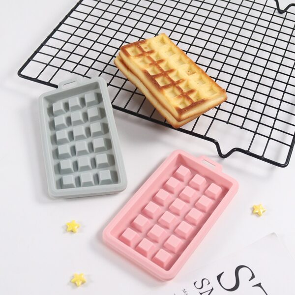 

1pc Random Color Waffle Mold, Multicolor