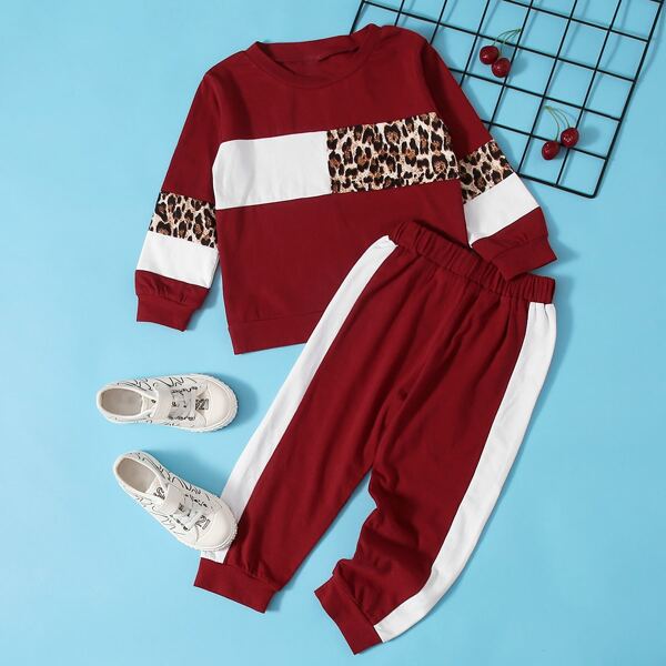 

Toddler Girls Contrast Panel Cheetah Print Sweatshirt & Sweatpants, Burgundy