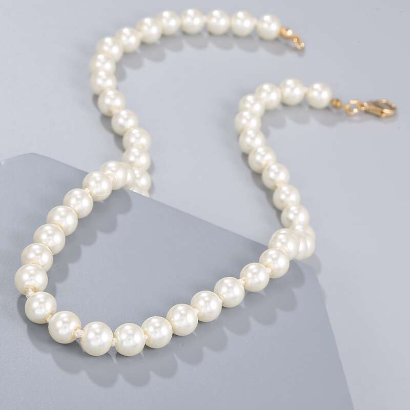 

Faux Pearl Beaded Necklace, White