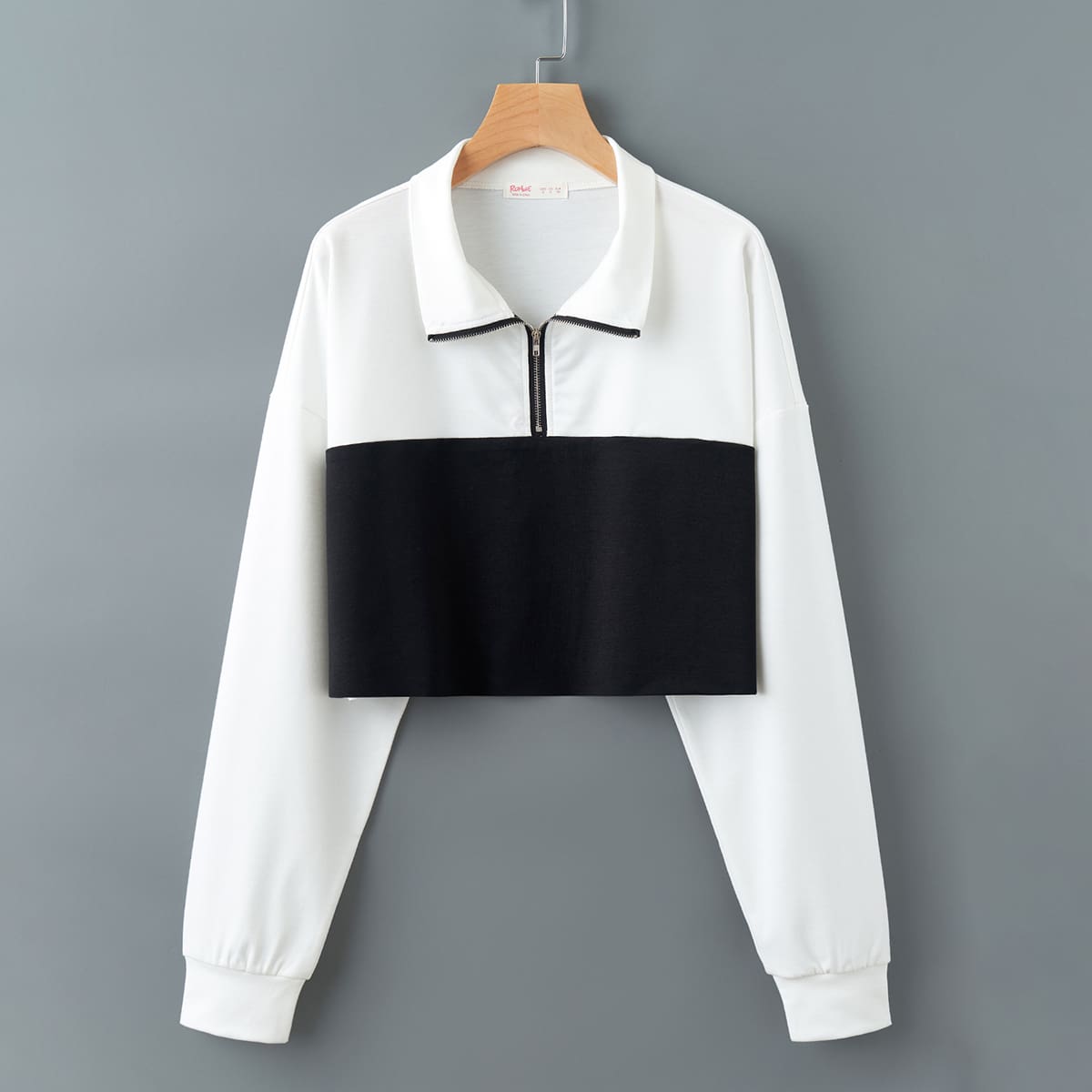 

Colorblock Half Zip Sweatshirt, Black and white
