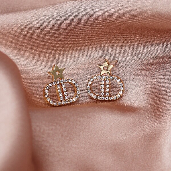 

Star Decor Rhinestone Design Stud Earrings, Gold