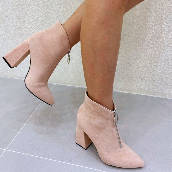 

Zip Front Point Toe Chunky Boots, Apricot