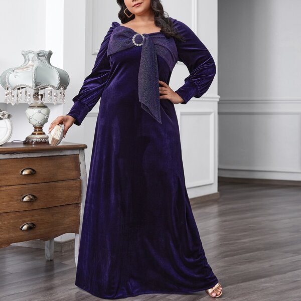 

Plus Rhinestone Raglan Sleeve Velvet Dress, Purple