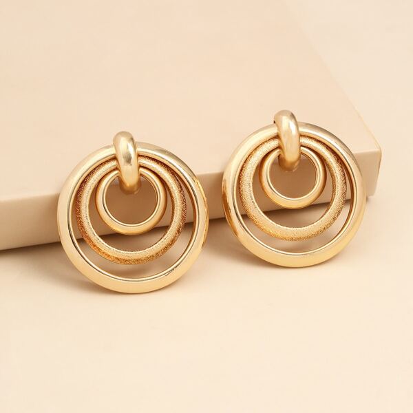 

Round Design Earrings, Gold