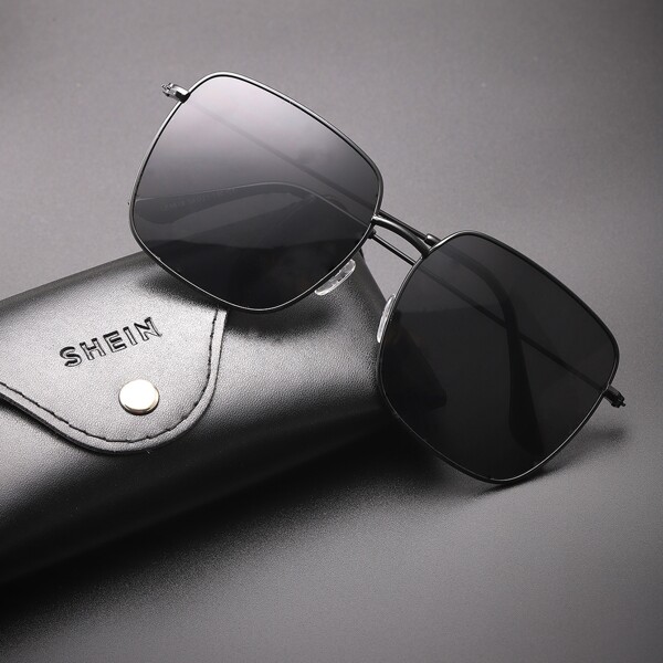 

Men Square Frame Sunglasses