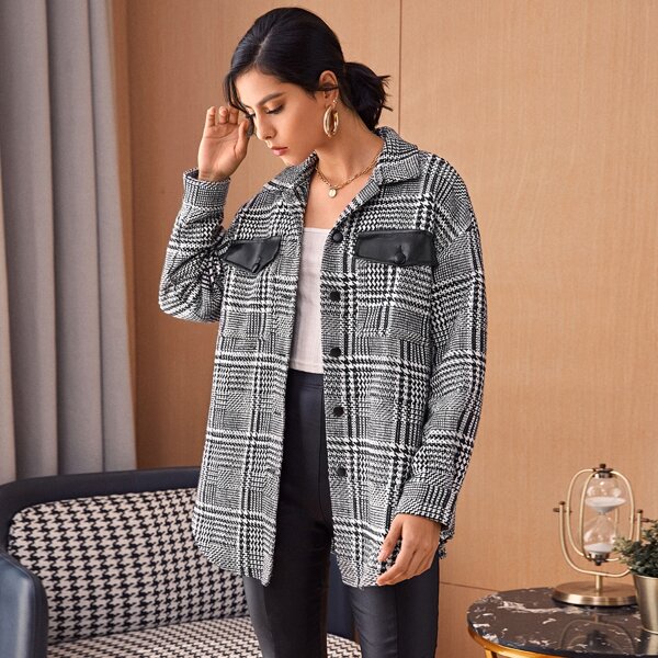 

Flap Pocket Houndstooth Coat, Black and white