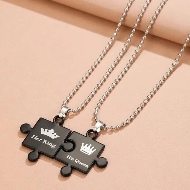 

2pcs Crown Couple Necklace, Black