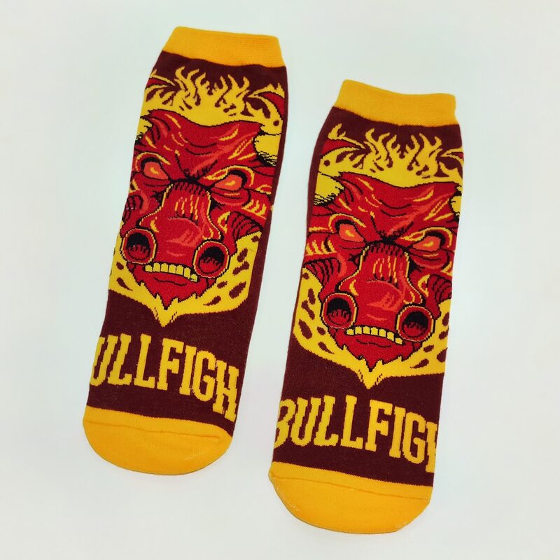 

Guys Bullfight Print Crew Socks, Multicolor