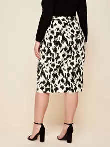 SHEIN Plus Allover Print Wrap Knot Skirt