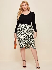 SHEIN Plus Allover Print Wrap Knot Skirt