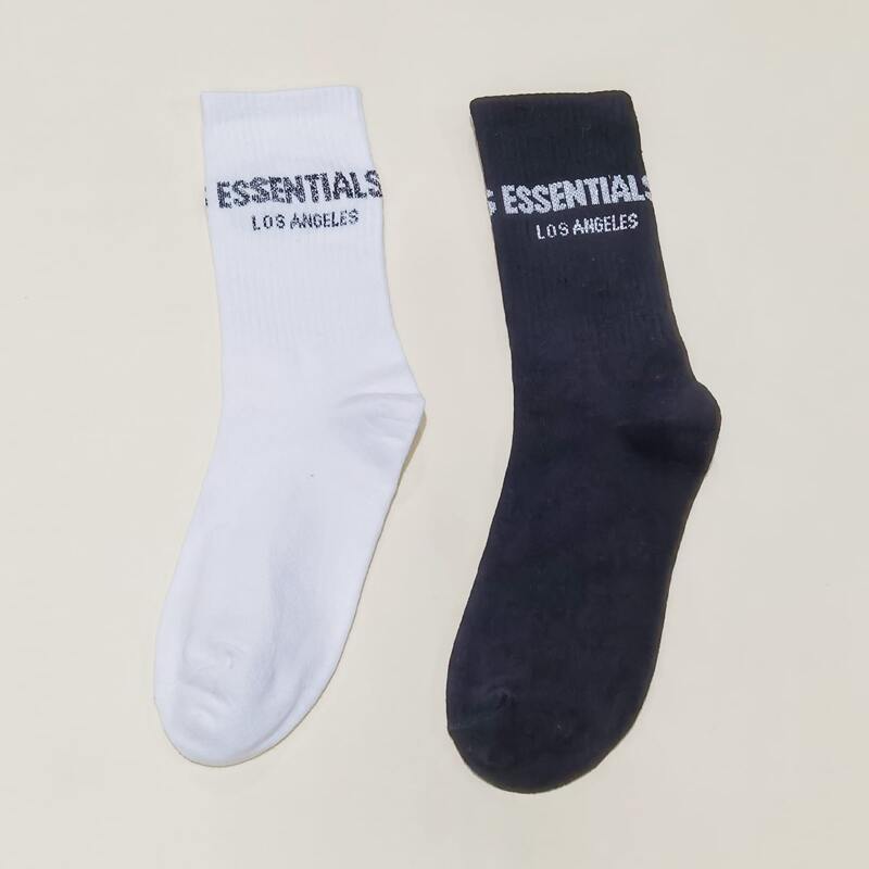 

Guys 2pairs Letter Crew Socks, Black and white
