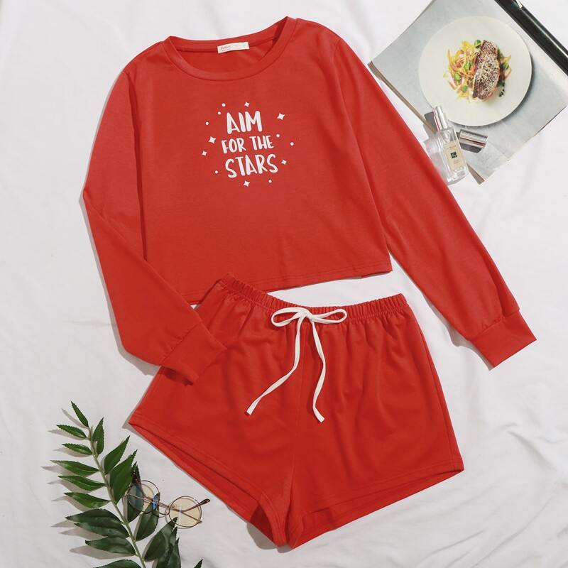 

Slogan Graphic Sweatshirt & Shorts Lounge Set, Red