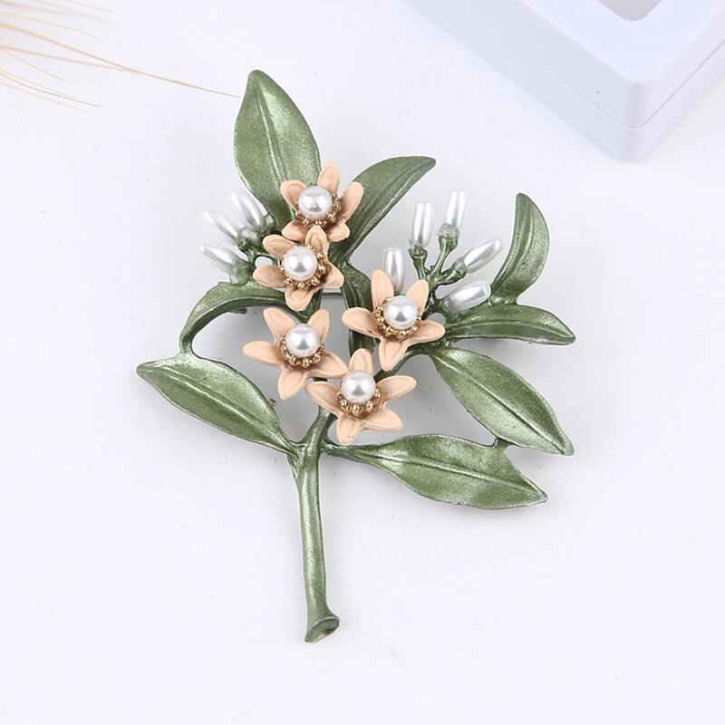 

Faux Pearl Decor Plant Design Brooch, Multicolor
