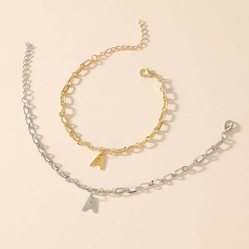 

2pcs Letter Chain Bracelet, Multicolor
