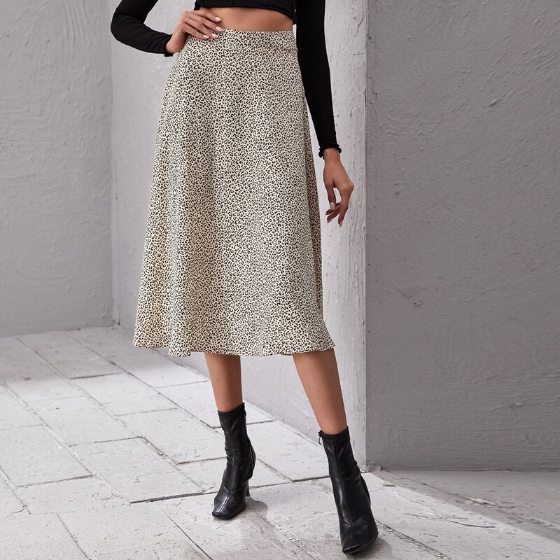 

Zip Back Leopard Skirt, Multicolor