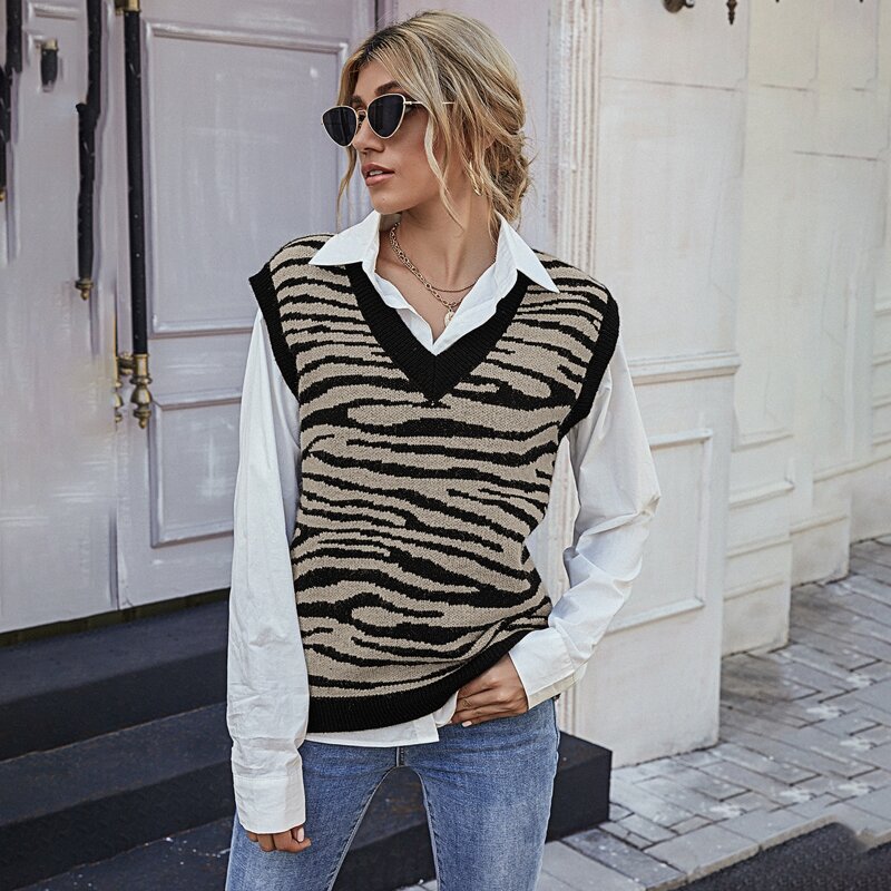 

Zebra Stripe V Neck Sweater Vest, Multicolor