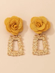 imoli Pendientes colgantes con textura de metal y decoración floral para el Día de San Valentín - Amarillo - Ver 3