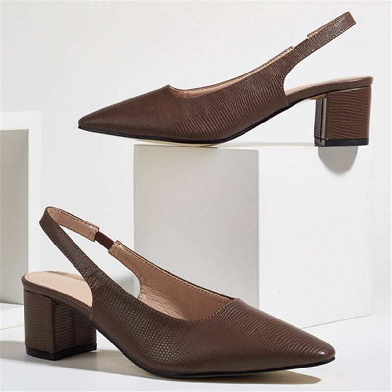 

Lizard Embossed Slingback Chunky Pumps, Coffee brown