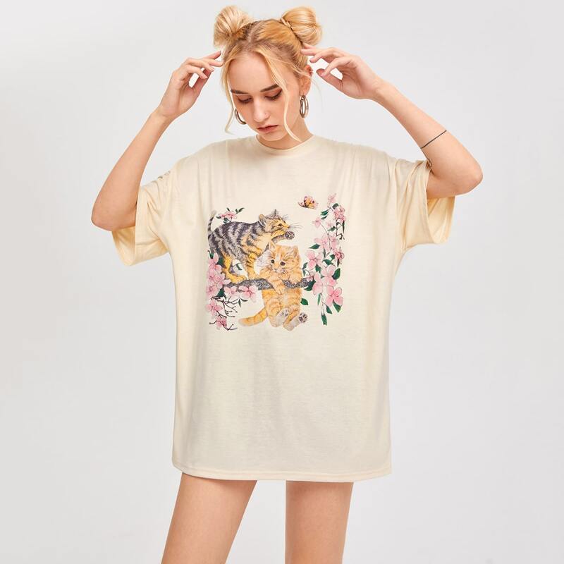 

Cat & Flower Graphic Oversized Tee, Beige