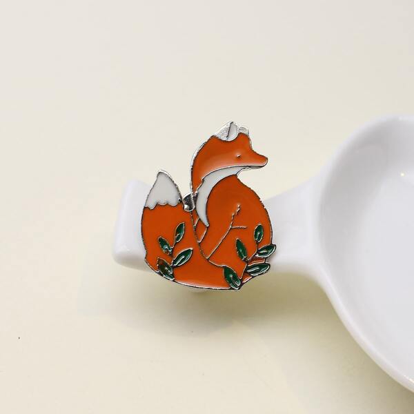 

Cartoon Animal Design Brooch, Multicolor