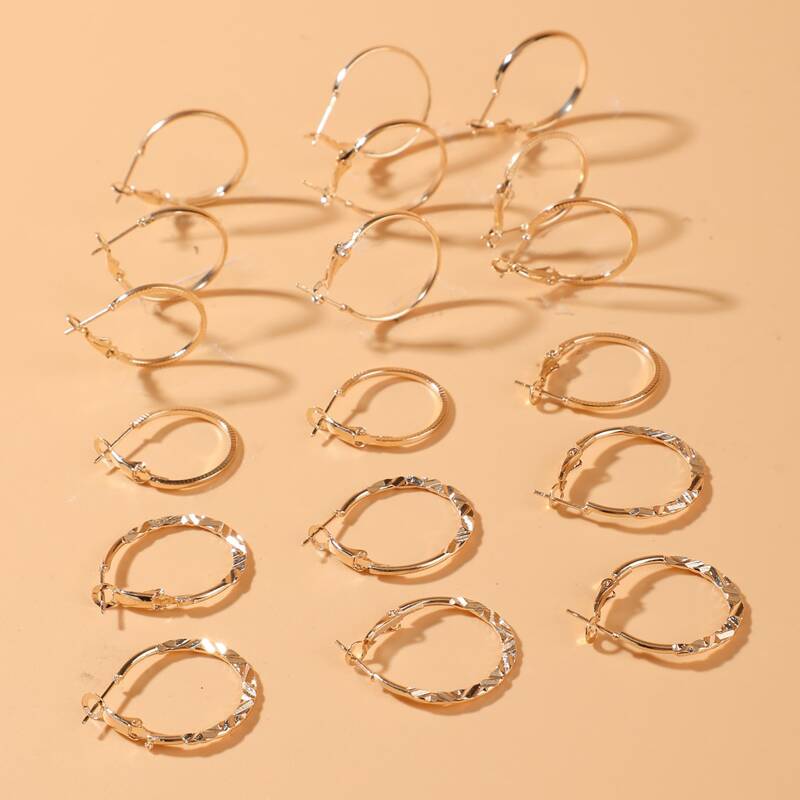 

18pcs Simple Hoop Earrings, Gold