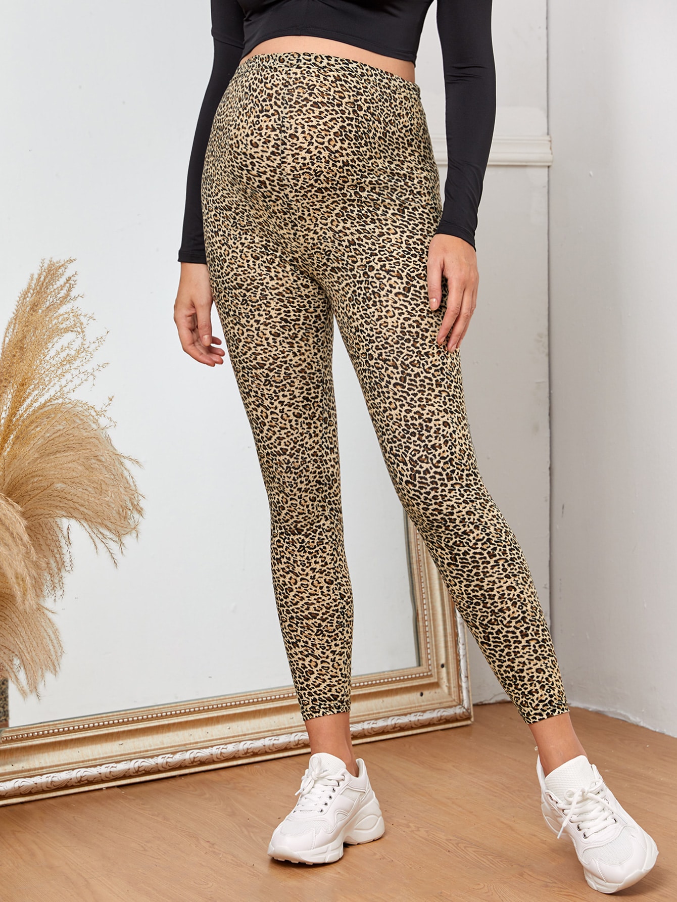 Maternity Leopard Leggings thumbnail