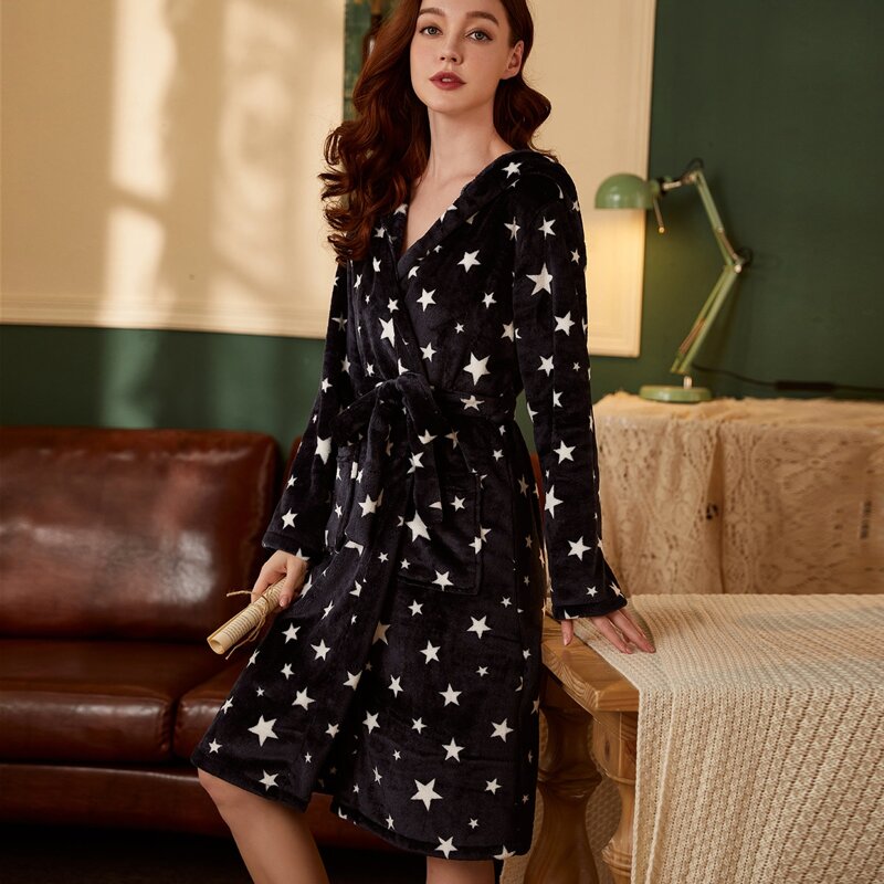 

Star Print Self Tie Dual Pockets Flannel Robe, Black