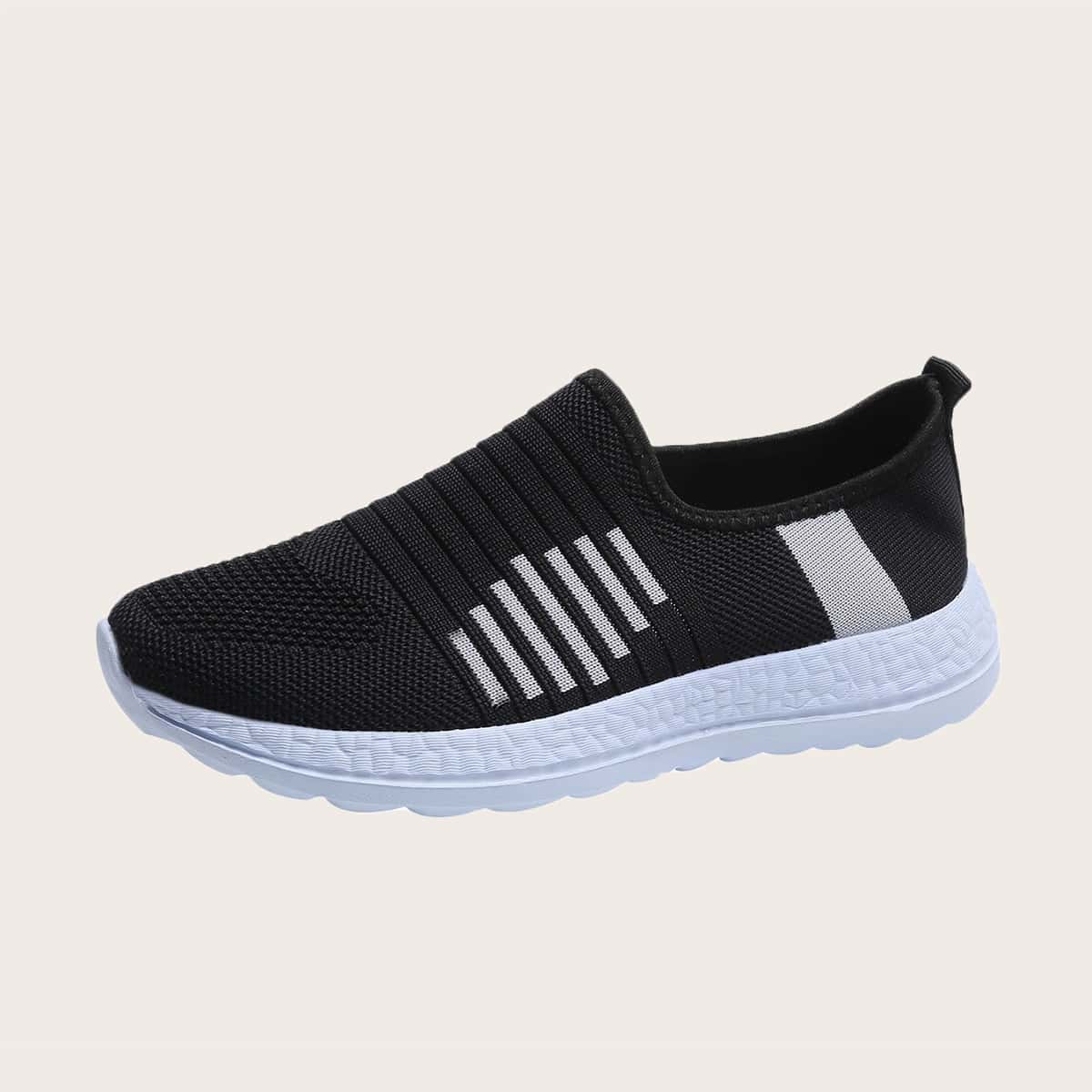 

Slip On Low Top Knit Sneakers, Black