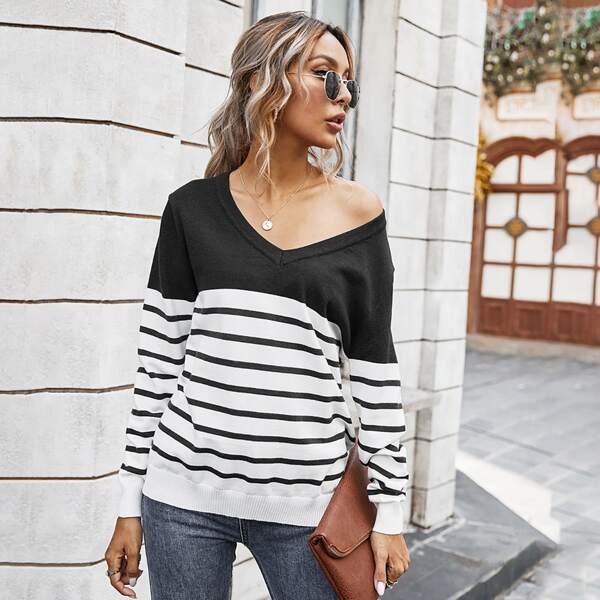 

Striped Colorblock V Neck Sweater, Black and white