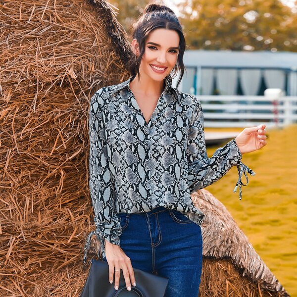 

Snakeskin Print Drawstring Cuff Blouse, Multicolor
