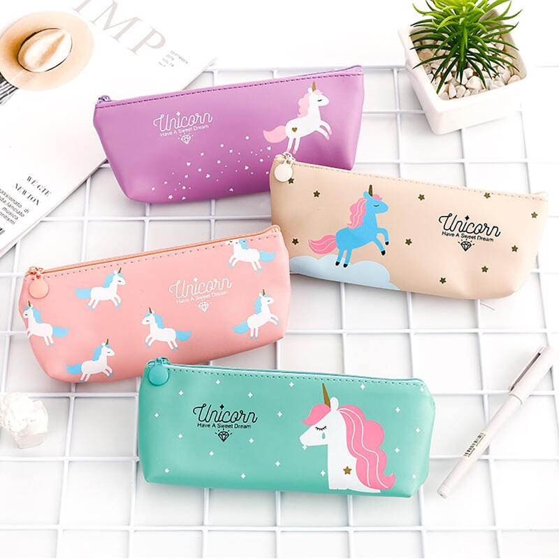 

1pc Unicorn Print Random Pencil Case, Multicolor