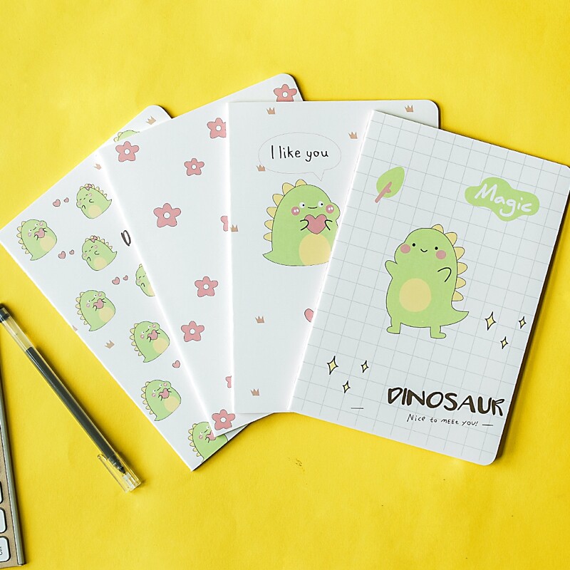 

1pc Cartoon Dinosaur Print Random Notebook, Multicolor