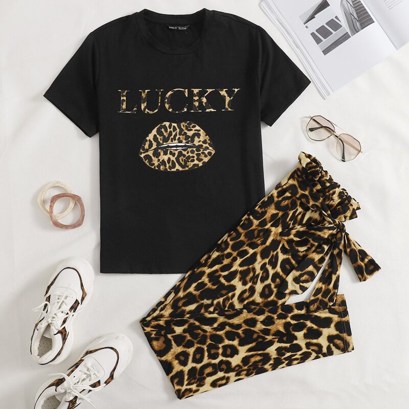 

Leopard Letter & Lips Print Tee and Paperbag Waist Belted Pants Set, Multicolor