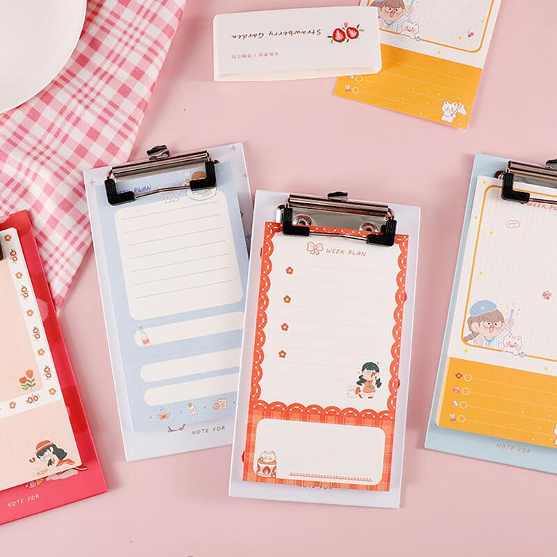 

1pc Cartoon Graphic Random Sticky Note With Clipboard, Multicolor