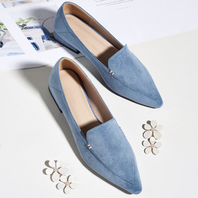 

Minimalist Wide Fit Loafers, Blue