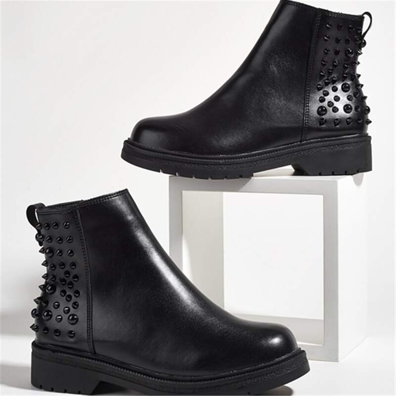 

Spiked Decor Ankle Boots, Black