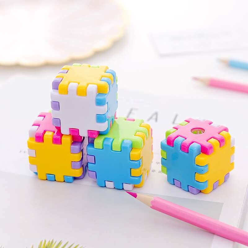 

2pcs Random Rubik's Cube Design Sharpener, Multicolor