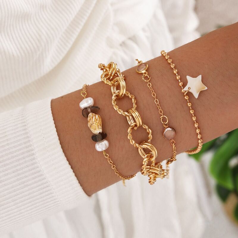 

4pcs Shell Decor Chain Bracelet, Gold