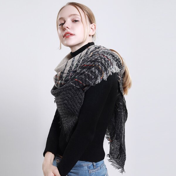 

Plaid Pattern Scarf, Multicolor