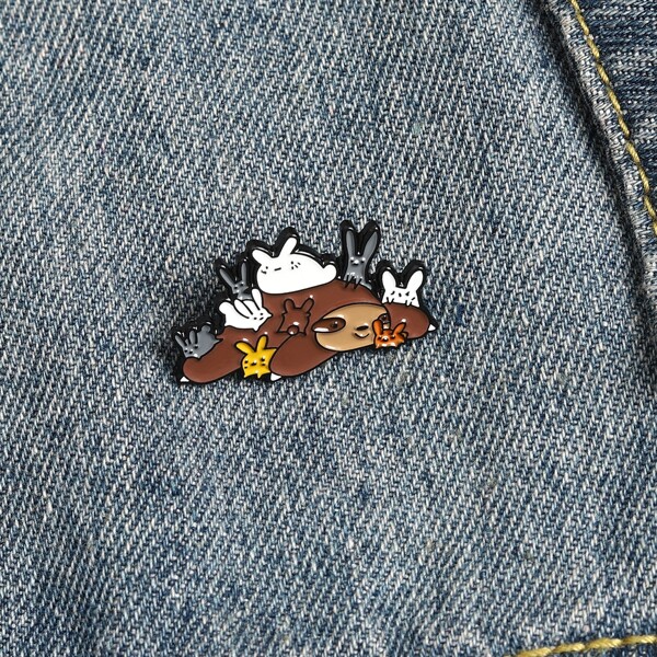 

Cartoon Animal Brooch, Multicolor