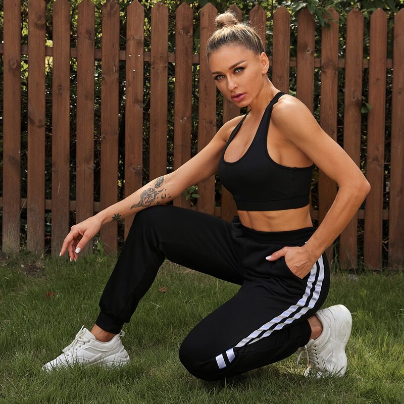 

Side Stripe Sports Pants, Black